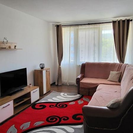 Apartament In Regim Hotelier ديفا المظهر الخارجي الصورة