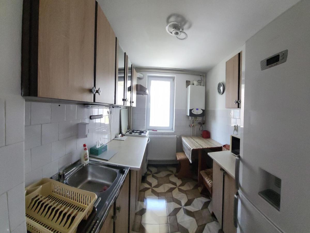 Apartament In Regim Hotelier ديفا المظهر الخارجي الصورة