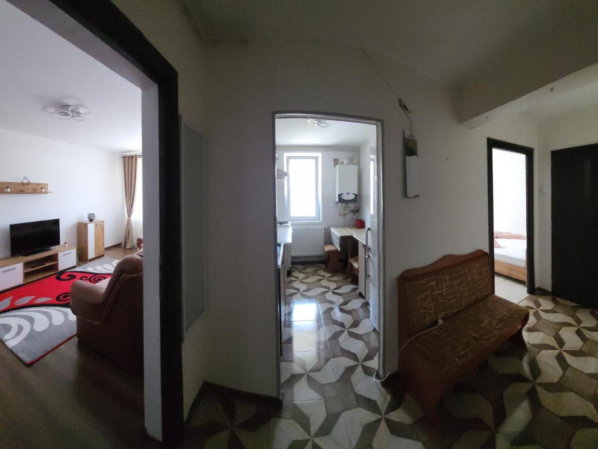 Apartament In Regim Hotelier ديفا المظهر الخارجي الصورة