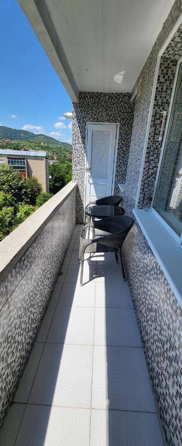 Apartament In Regim Hotelier ديفا المظهر الخارجي الصورة