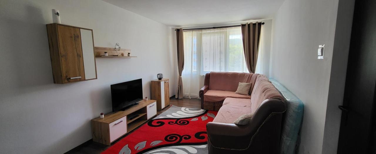 Apartament In Regim Hotelier ديفا المظهر الخارجي الصورة